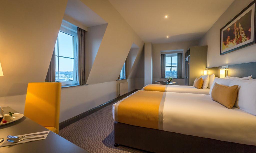 Double Single Bed Room,1772876866:JPEG