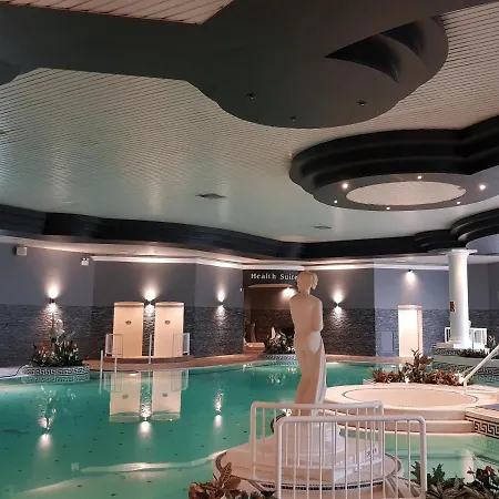 Rochestown Park Hotel & Leisure Centre-3